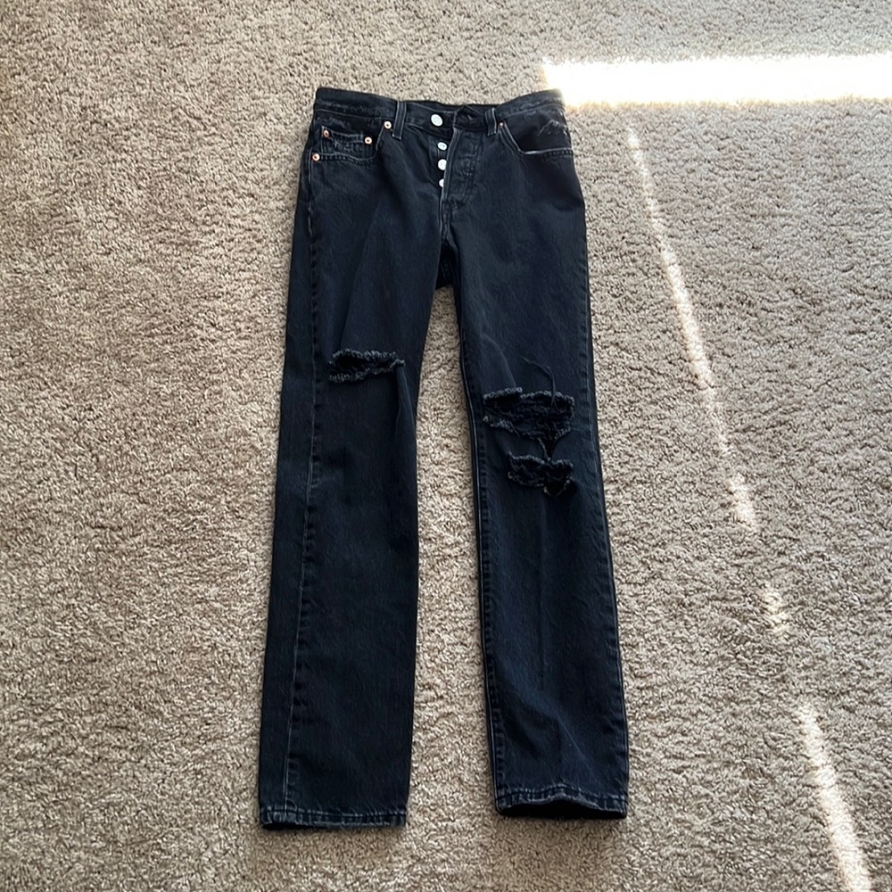 BRAND NEW levi jeans